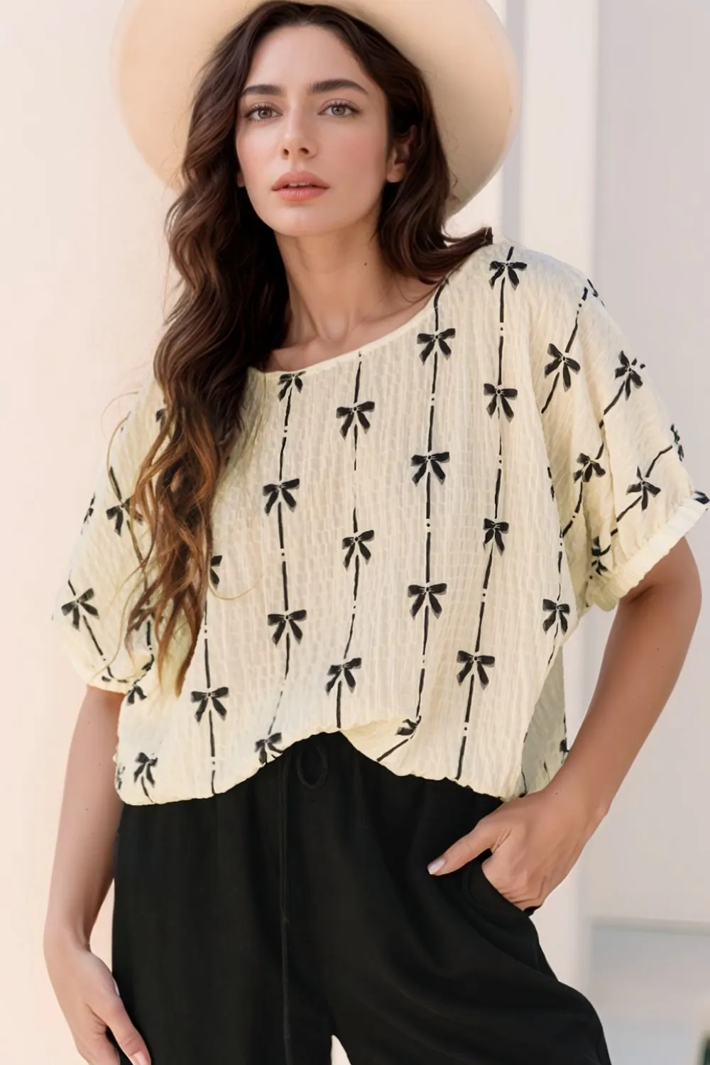 Bow Print Short Sleeve Top, image 3