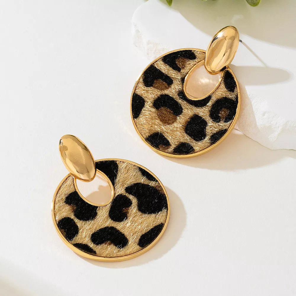 Leopard Circle Dangle Earrings, image 3