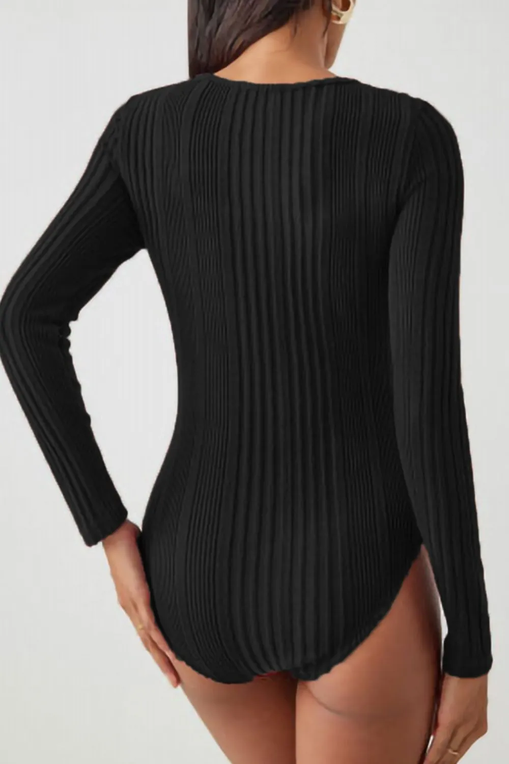 Ribbed Cutout Round Neck Bodysuit, image 4
