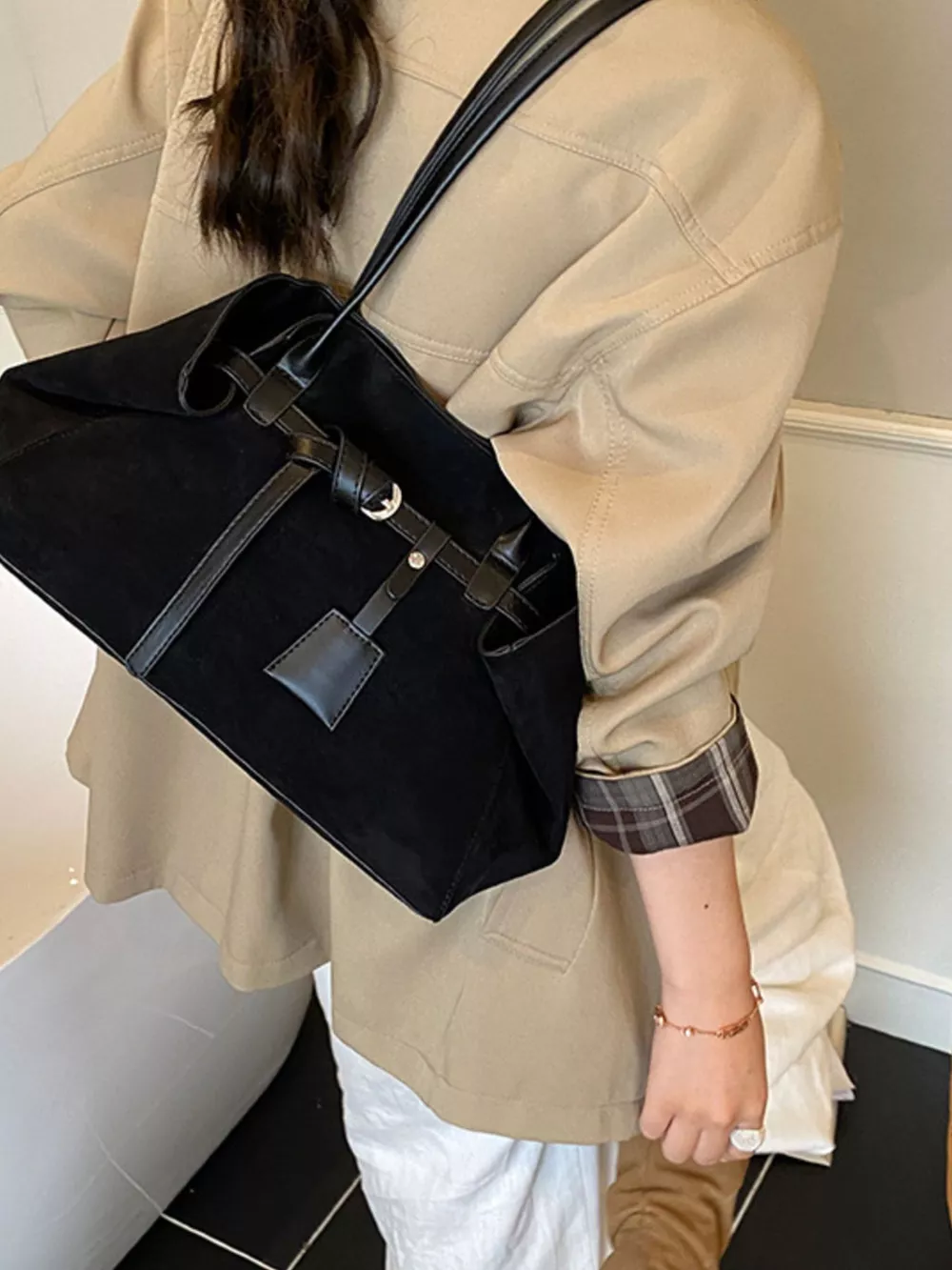 Lightweight Suede Shoulder Bag, image 4