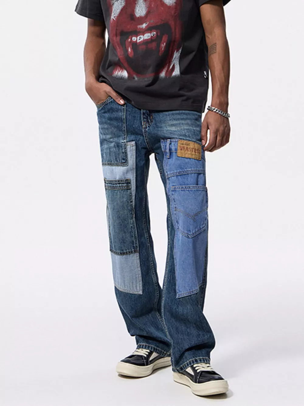 Men's Patchwork Relaxed Fit Jeans, image 2