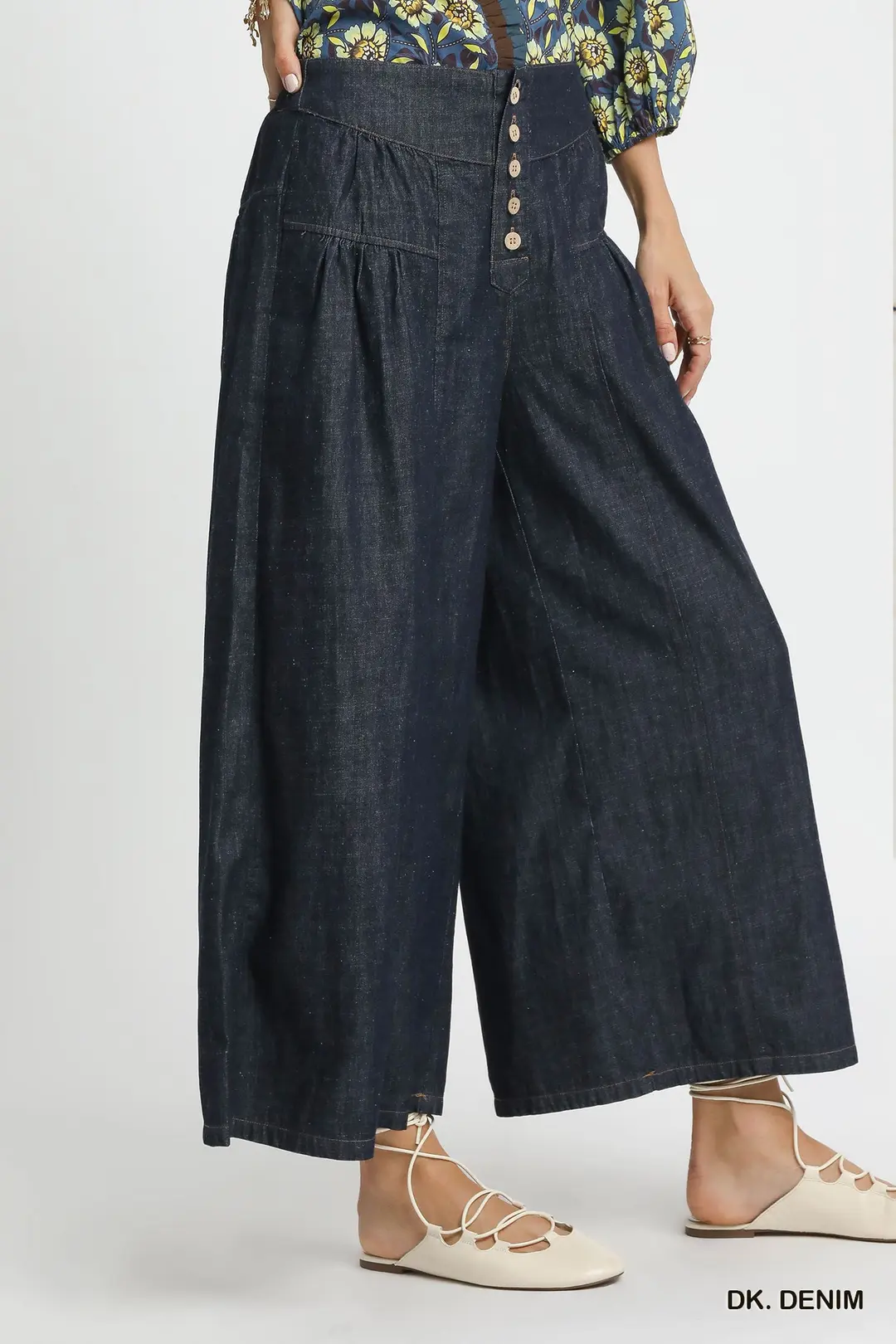Stone Washed Wide-Leg Button-Front Culottes, image 2