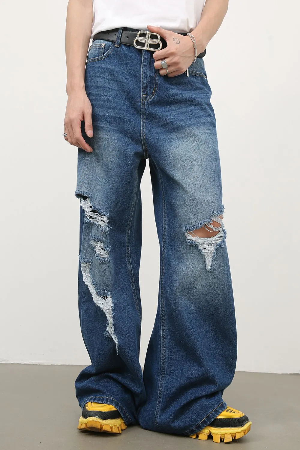 Men's Distressed Wide Leg Jeans, image 3