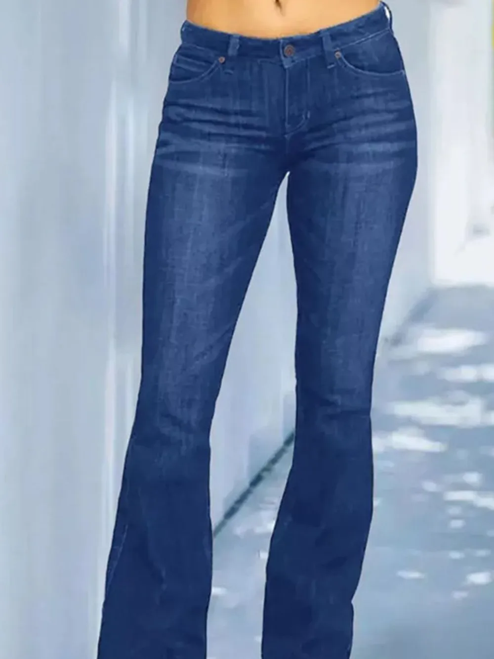 Full Size Wash Flare Jeans with Pockets Plus Size, image 6