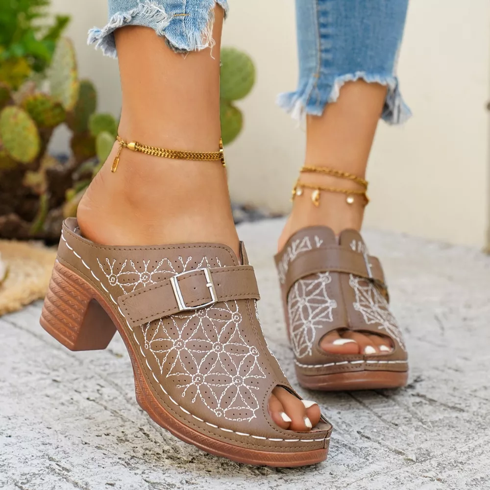 Buckle Decor Block Heel Sandals, image 20