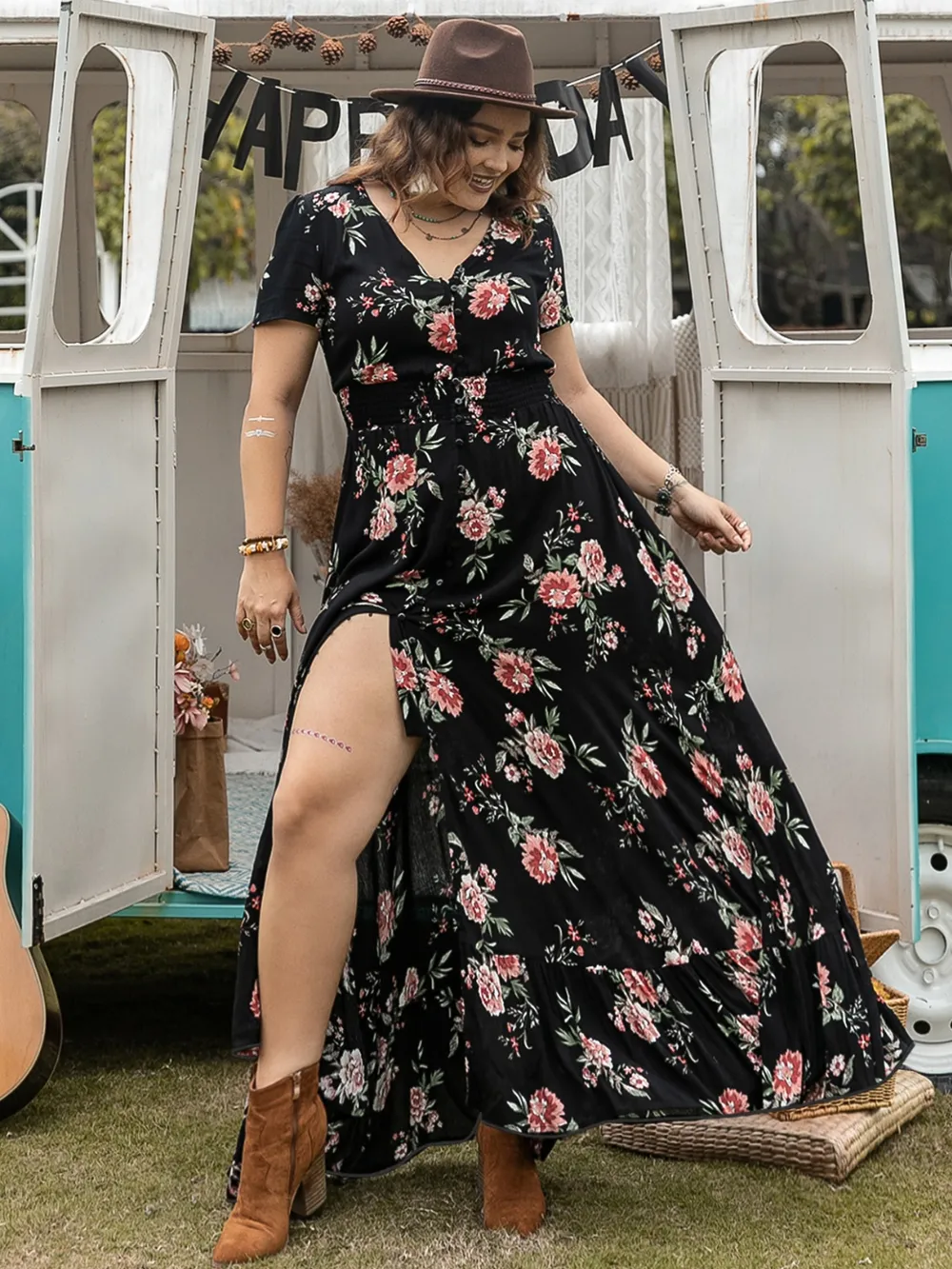 Plus Size Button Detail Printed V-Neck Short Sleeve Maxi Dress, image 2