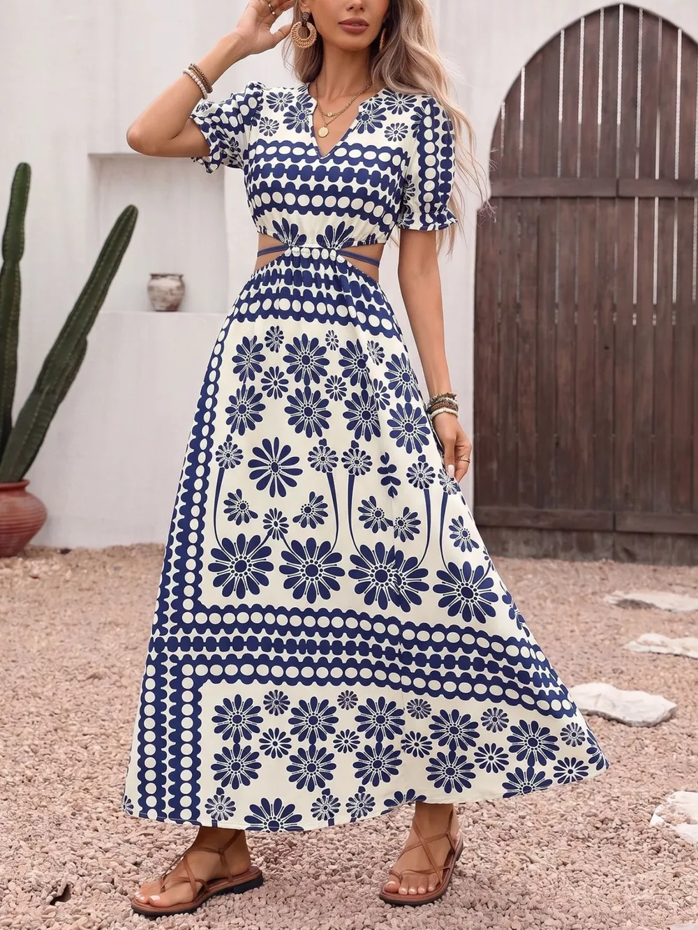 Floral Print Cutout Waist Maxi Dress, image 2