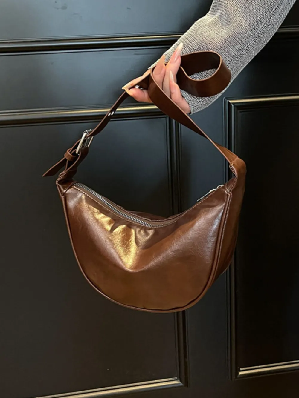 Adjustable Strap Shoulder Bag, image 5
