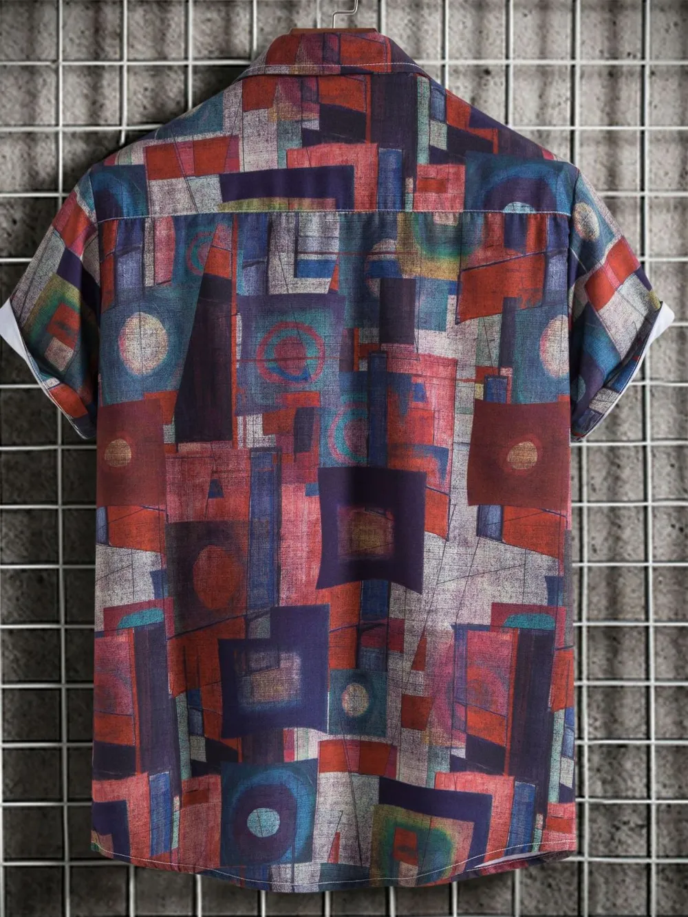 Men's Geometric Short Sleeve Button Down Shirt, image 2