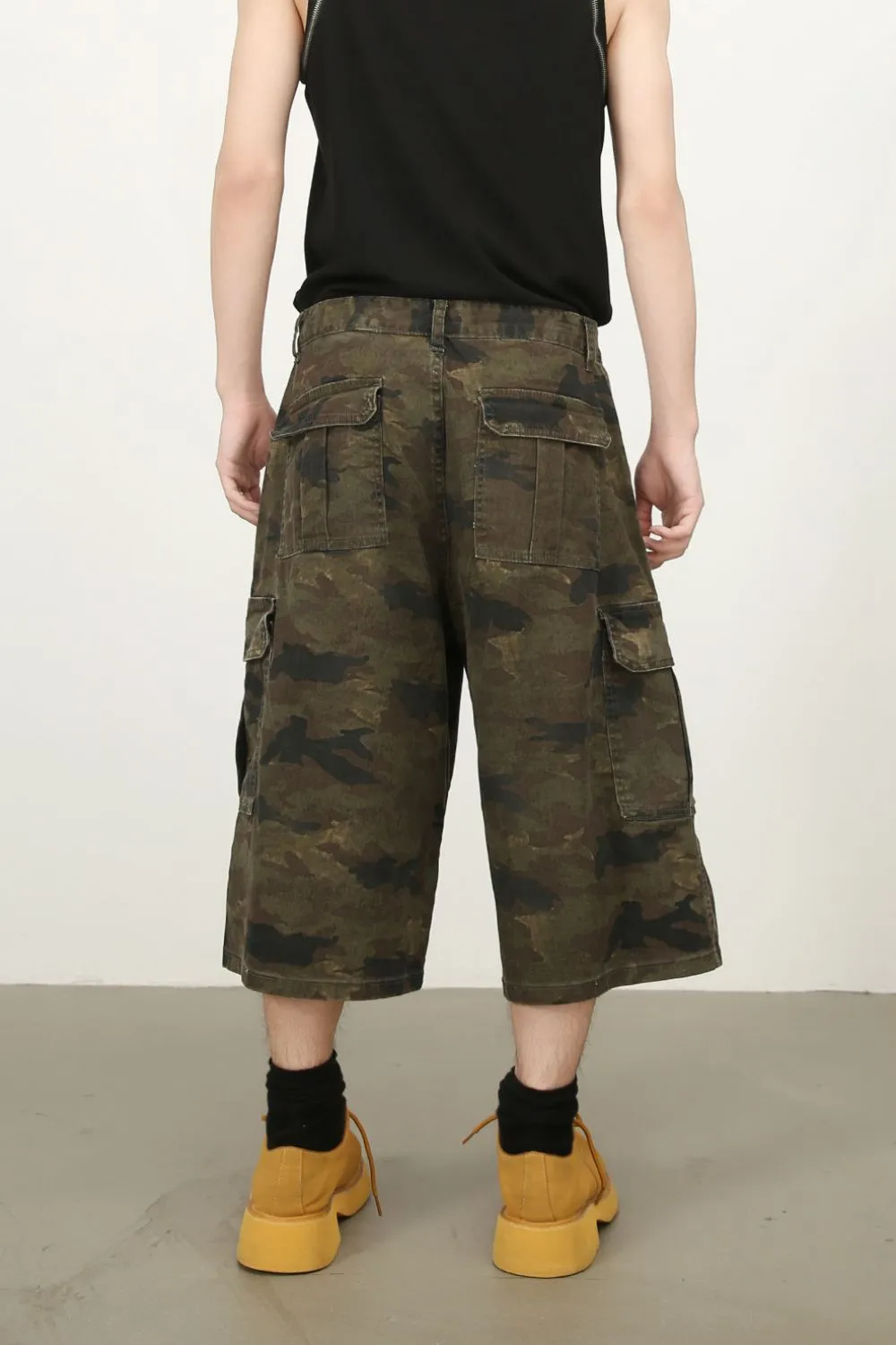 Men's Camouflage Wide Leg Cargo Jeans, image 3