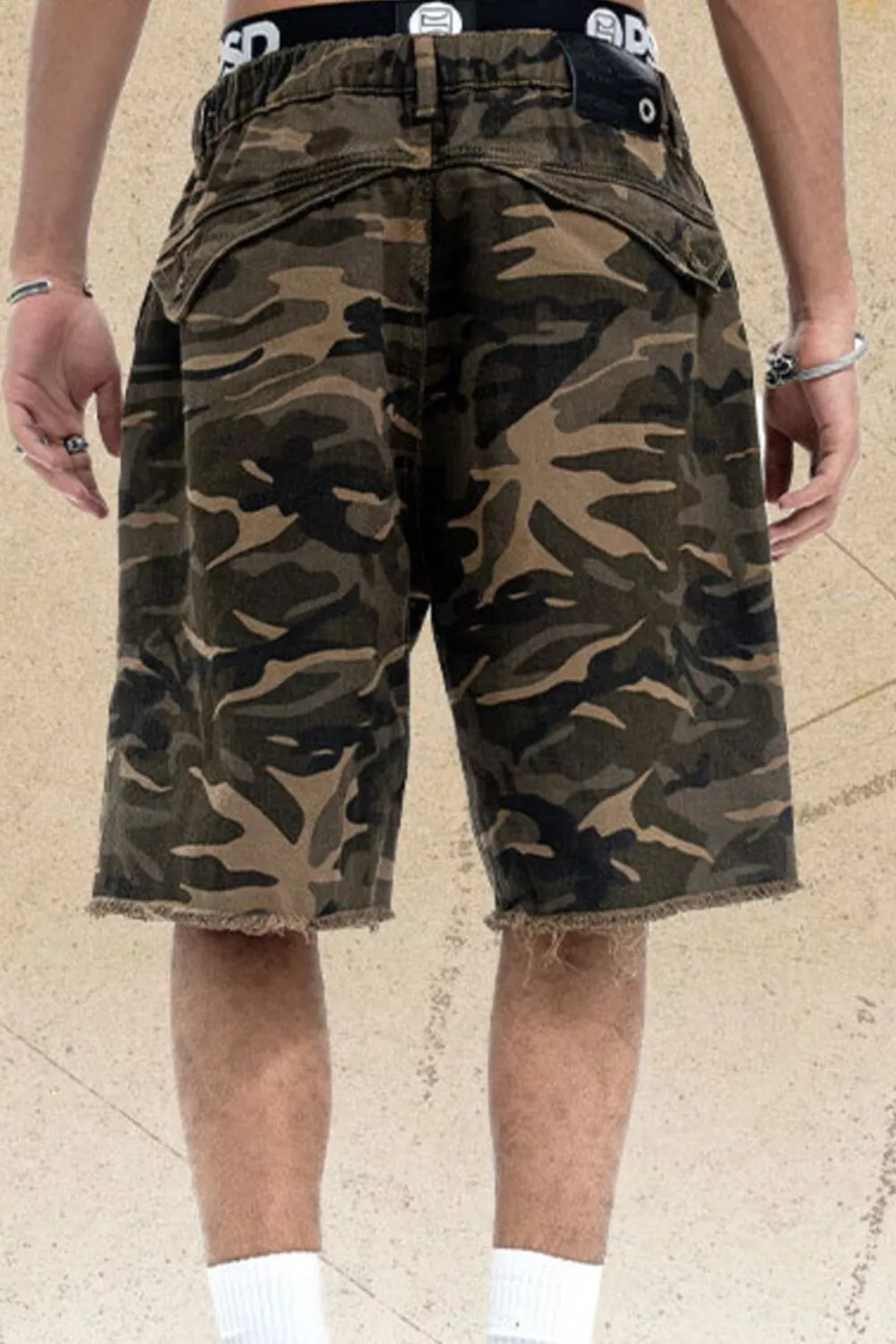 Men's Raw Hem Relaxed Fit Shorts, image 4