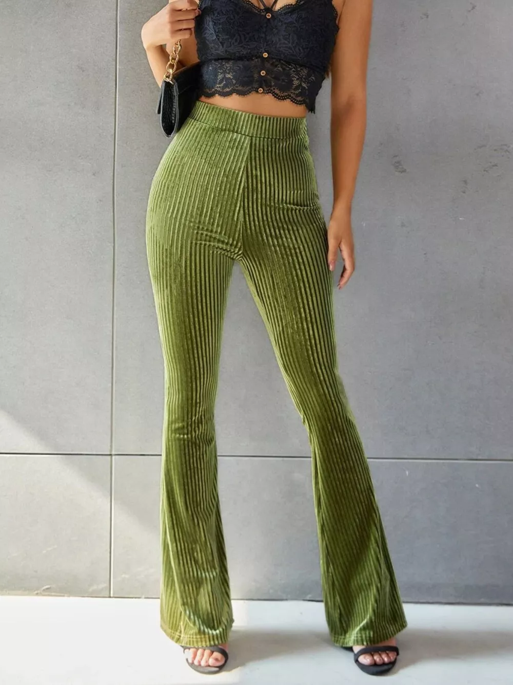 High-Waisted Ribbed Velvet Flare Pants, image 3