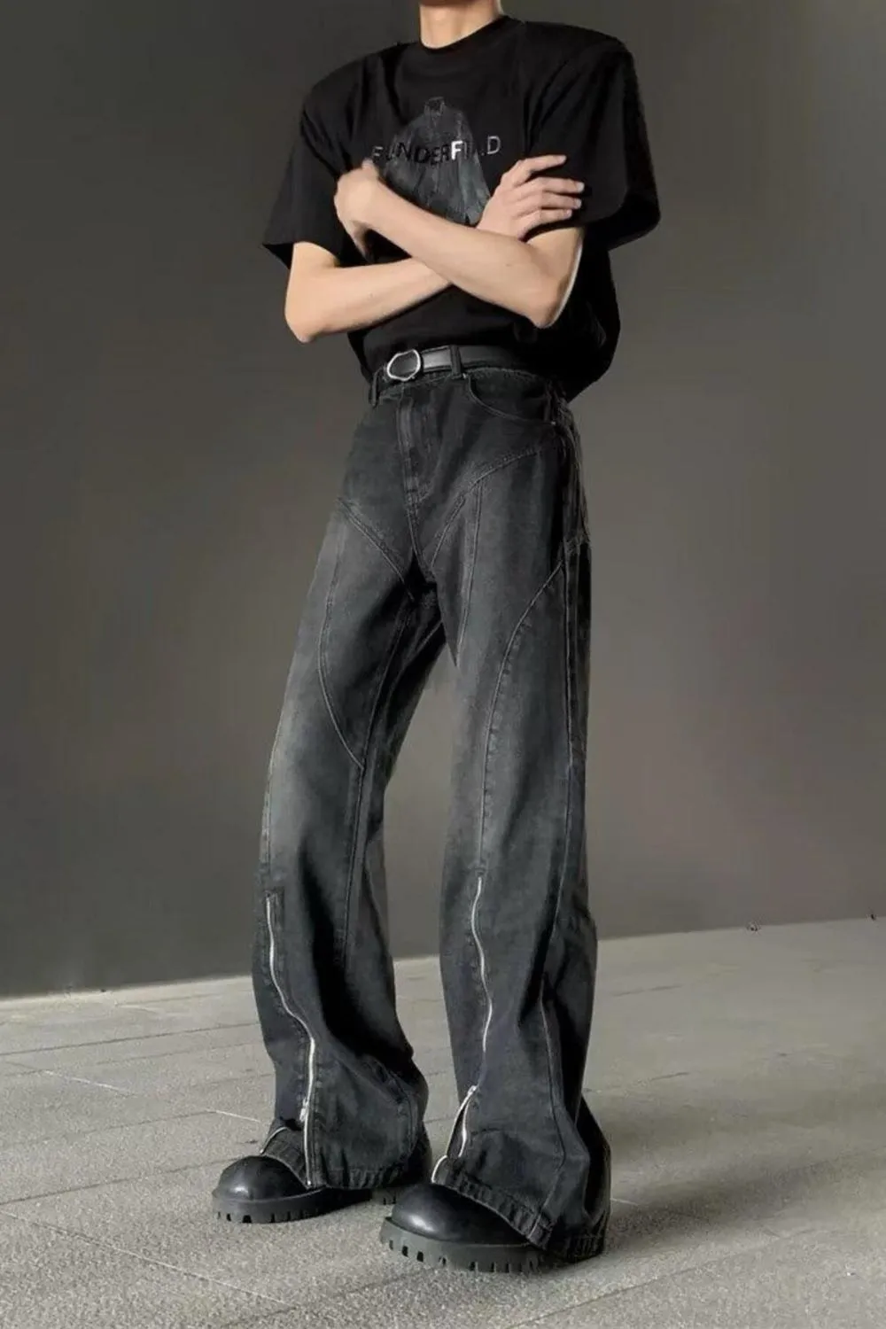 Men's Plus Size Washed Flare Jeans with Zipper Detail, image 4