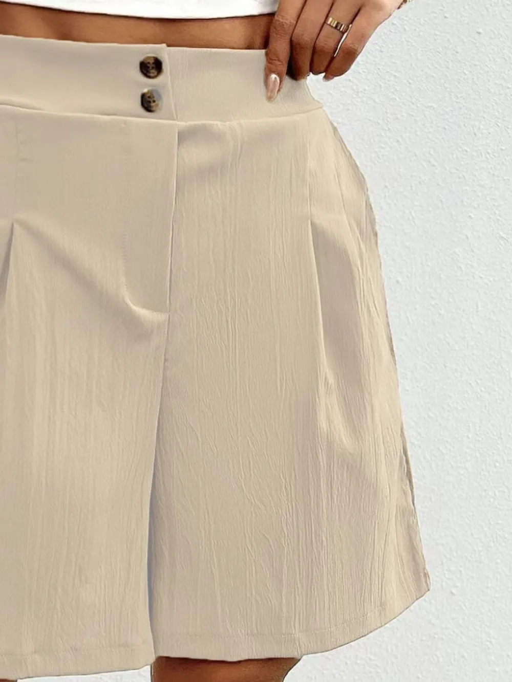 High-Waisted Pleated Shorts, image 22