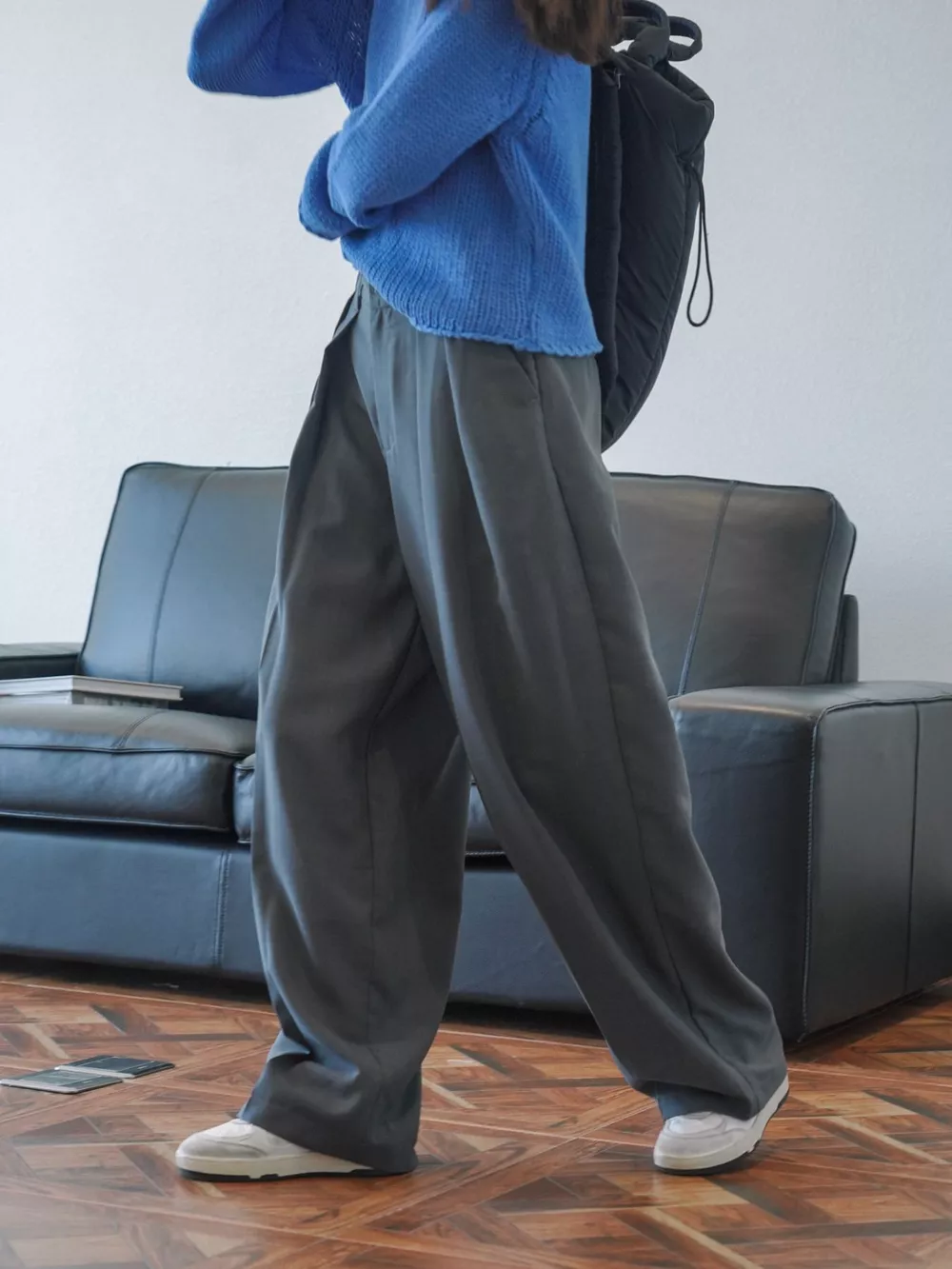High-Waisted Pleated Wide-Leg Pants, image 11