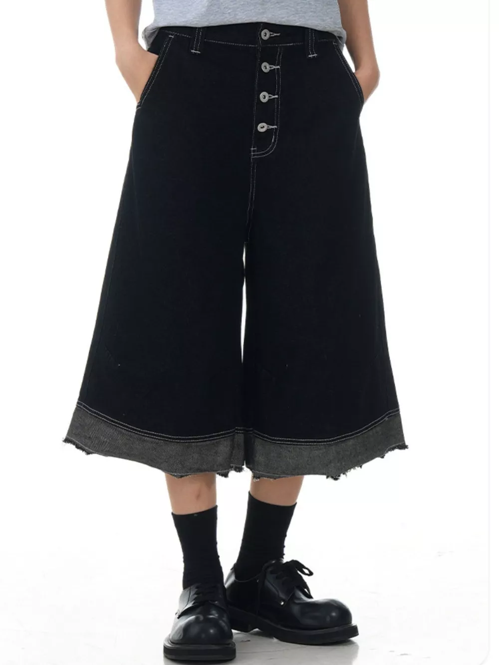 Men's Button Fly Wide Leg Denim Capris, image 2