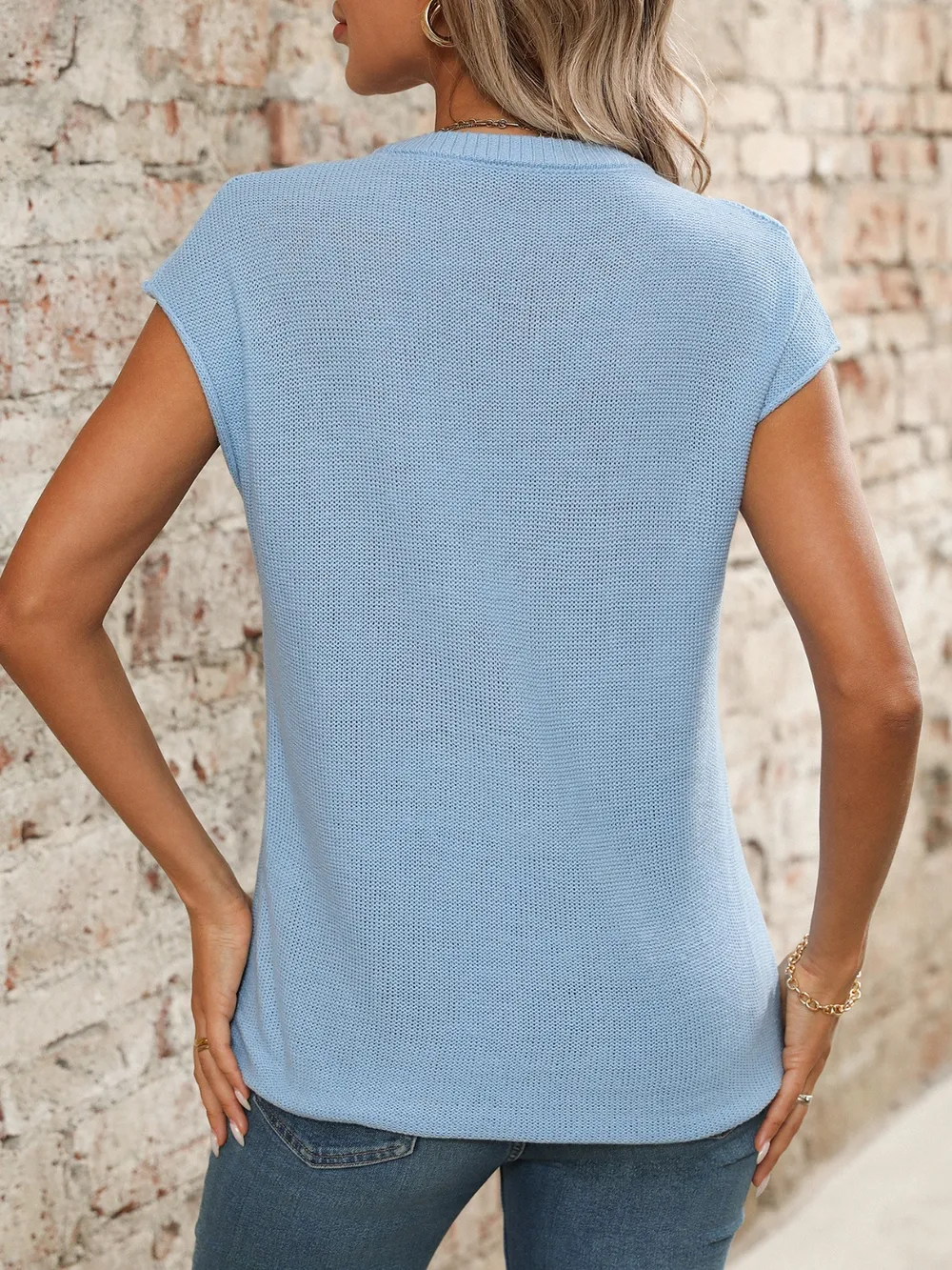 V-Neck Short Sleeve Knit Top, image 22