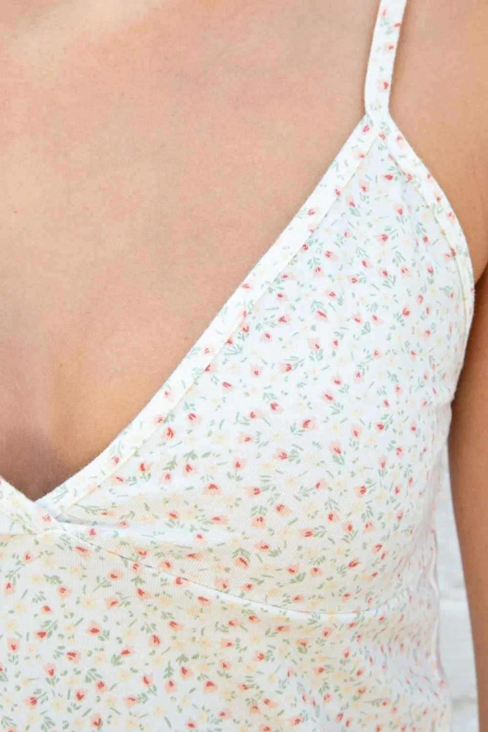 Printed V-Neck Cami and Shorts Set, image 2