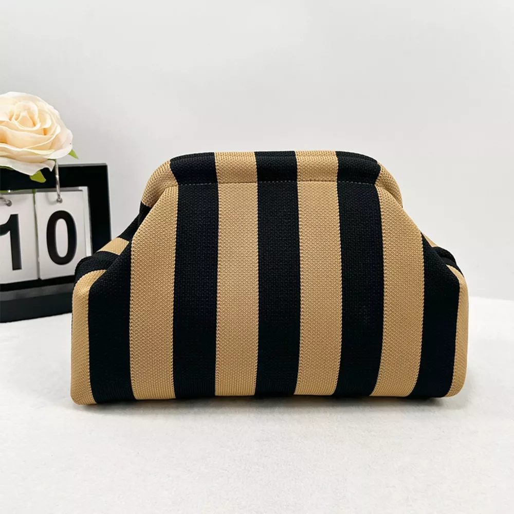 Portable Contrast Knit Clutch, image 5