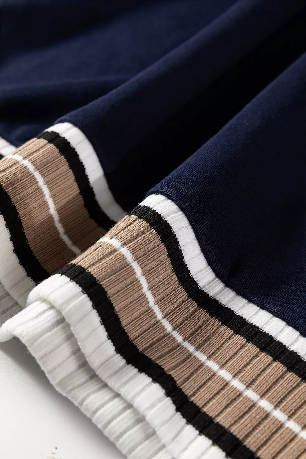 Contrast Striped Trim V Neck Sweatshirt, image 12