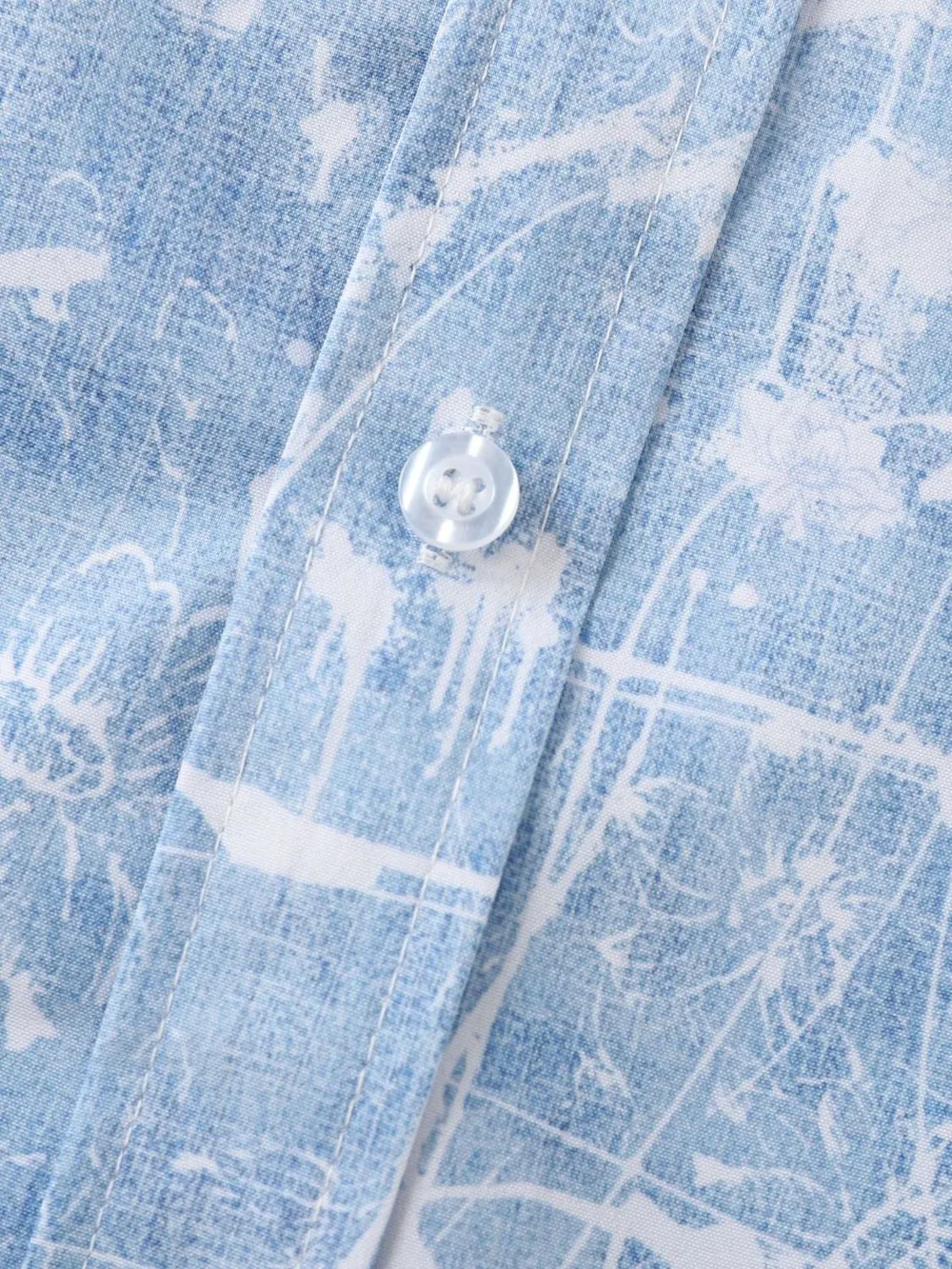 Men's Printed Short Sleeve Button Down Shirt, image 3