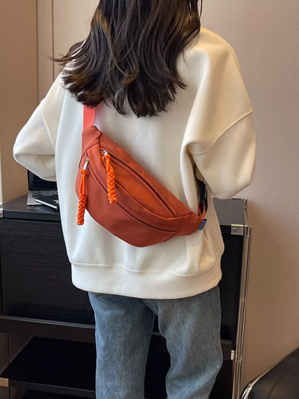 Lightweight Crossbody Bag with Tassel Detail, image 15
