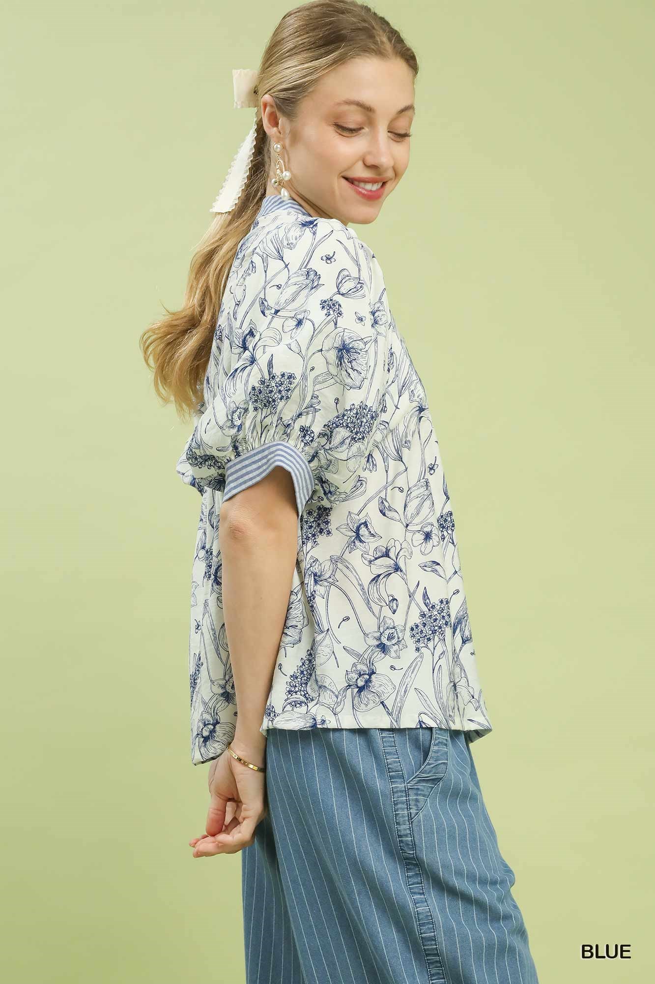 Mixed Print Puff Sleeve Split Neck Top, image 2