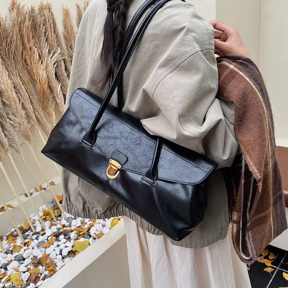 Vintage Style Leather Shoulder Bag, image 9