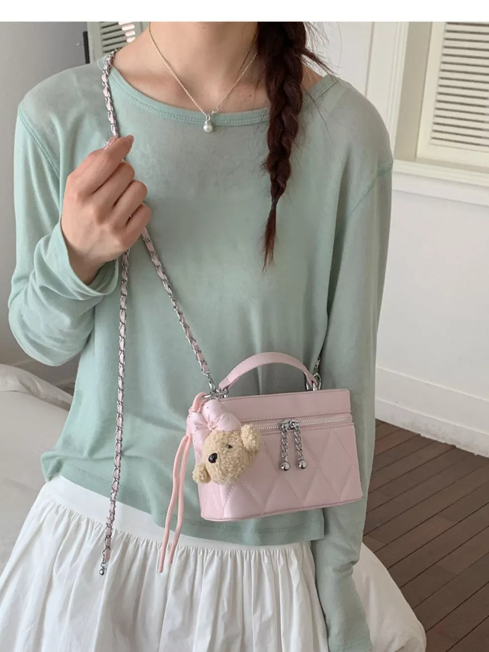 Quilted Chain Strap Crossbody Bag, image 3