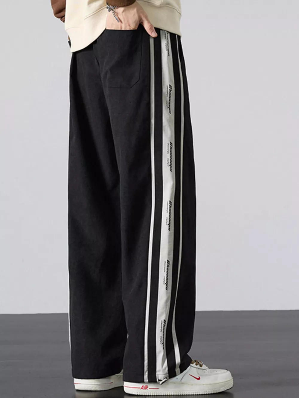 Men's Plus Size Striped Side Loose Fit Casual Pants, image 2