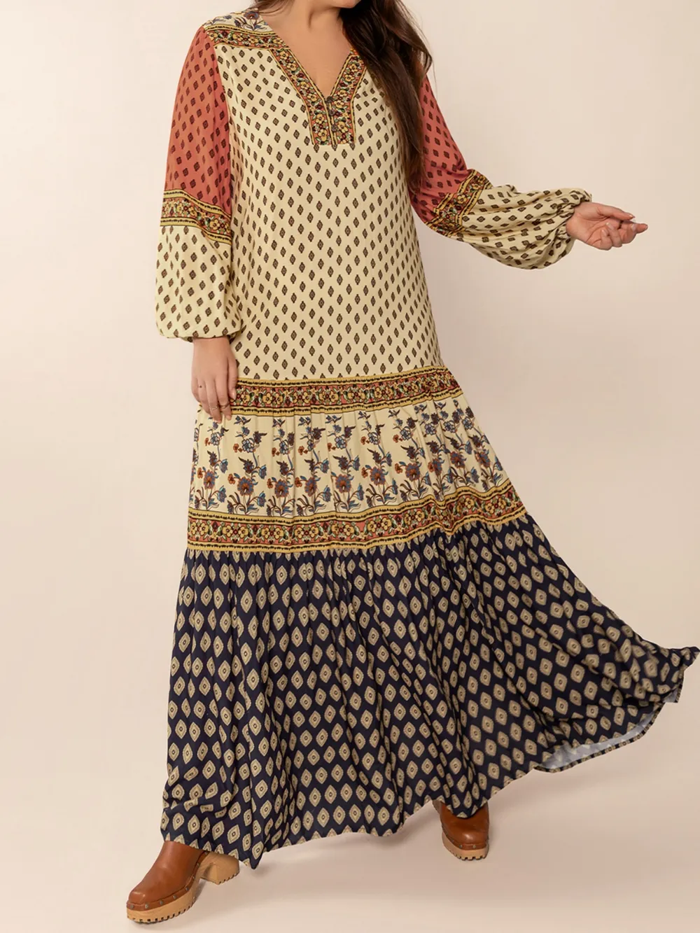 Printed V-Neck Balloon Sleeve Maxi Dress, image 4