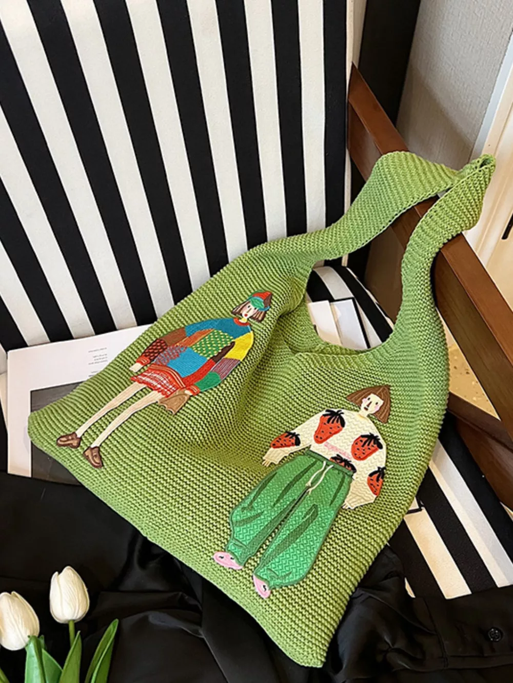 Knitted Embroidered Shoulder Bag, image 4