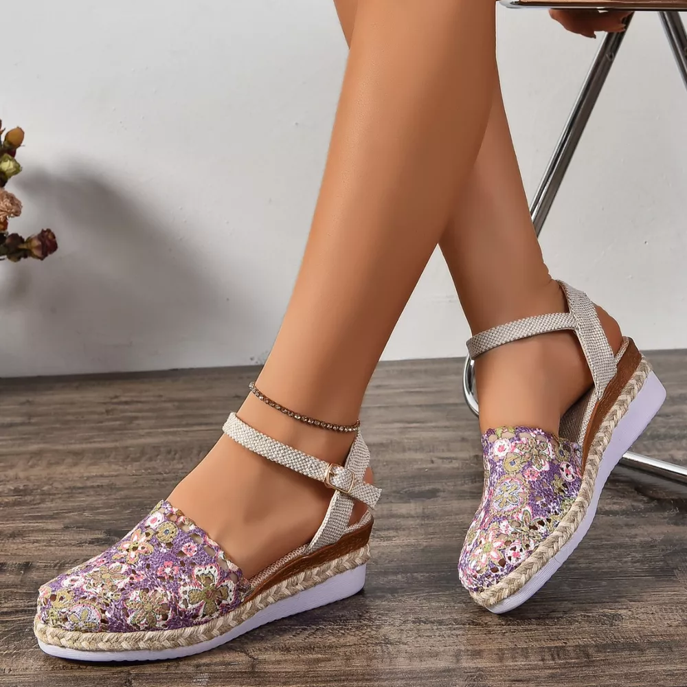 Round Toe Wedge Sandals, image 2