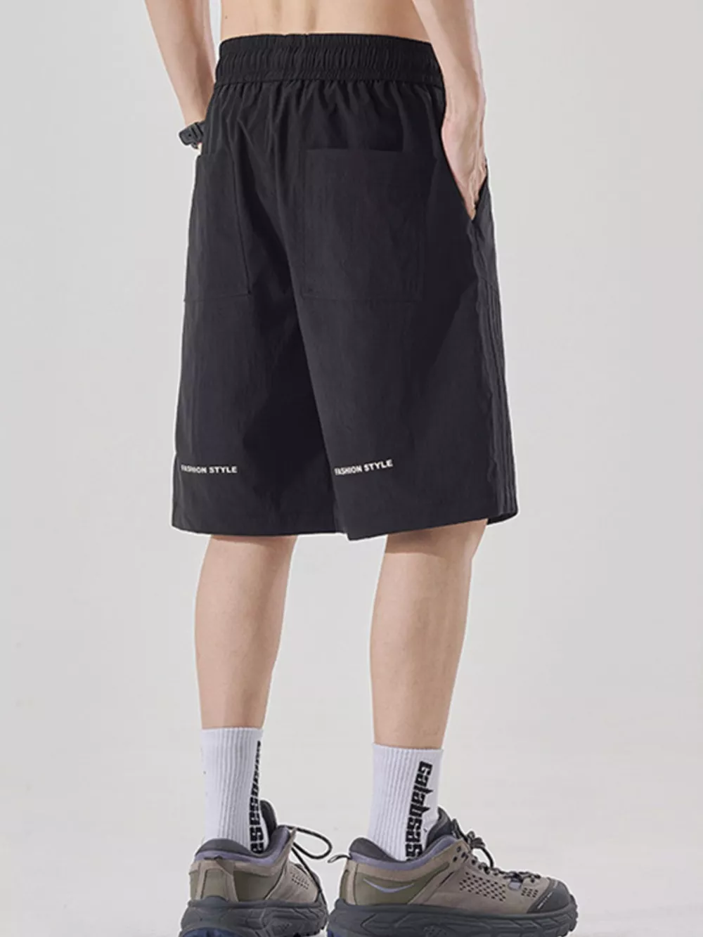 Men's Plus Size Drawstring Loose Fit Shorts, image 2