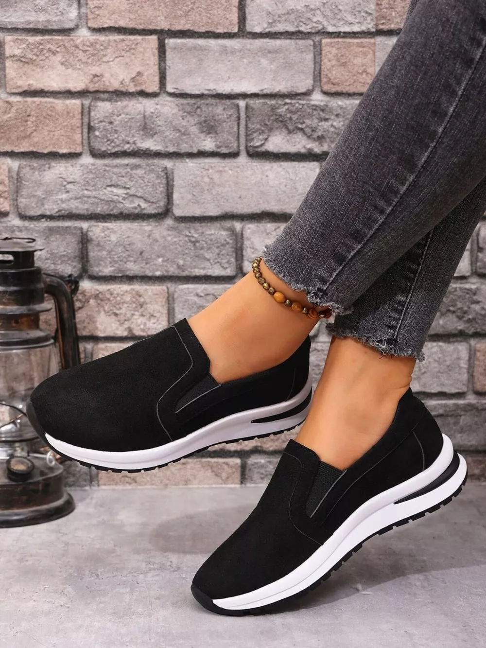 Slip-On Sneakers with Contrast Sole, image 4