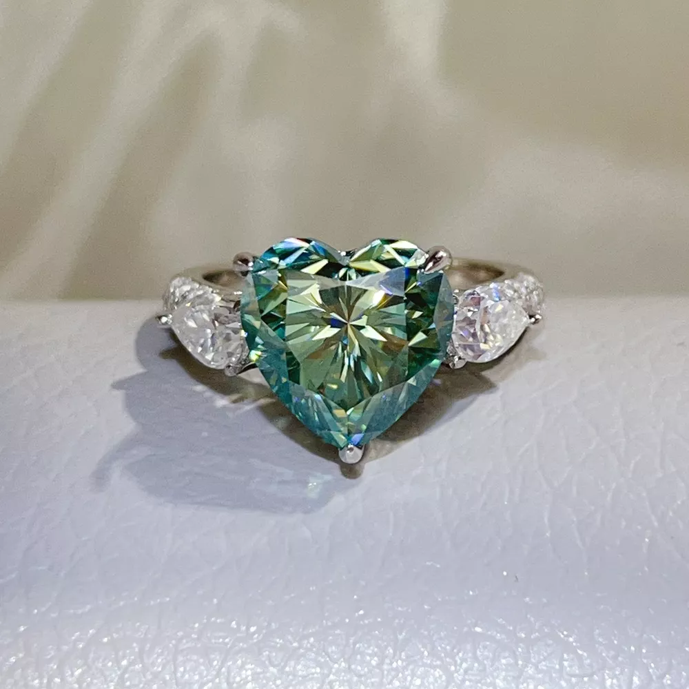 6 Carat 925 Sterling Silver Moissanite Heart Ring, image 5