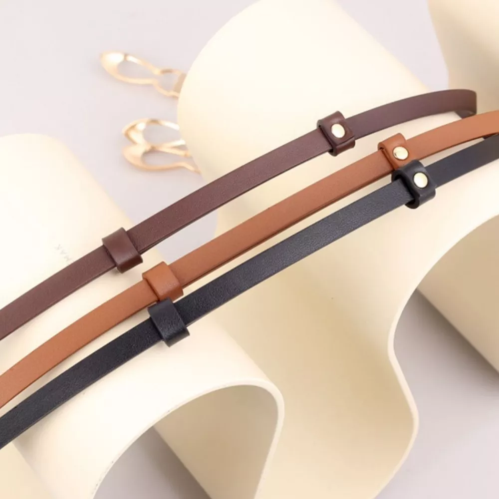 Skinny Leather Belt with Interlocking Buckle, image 10