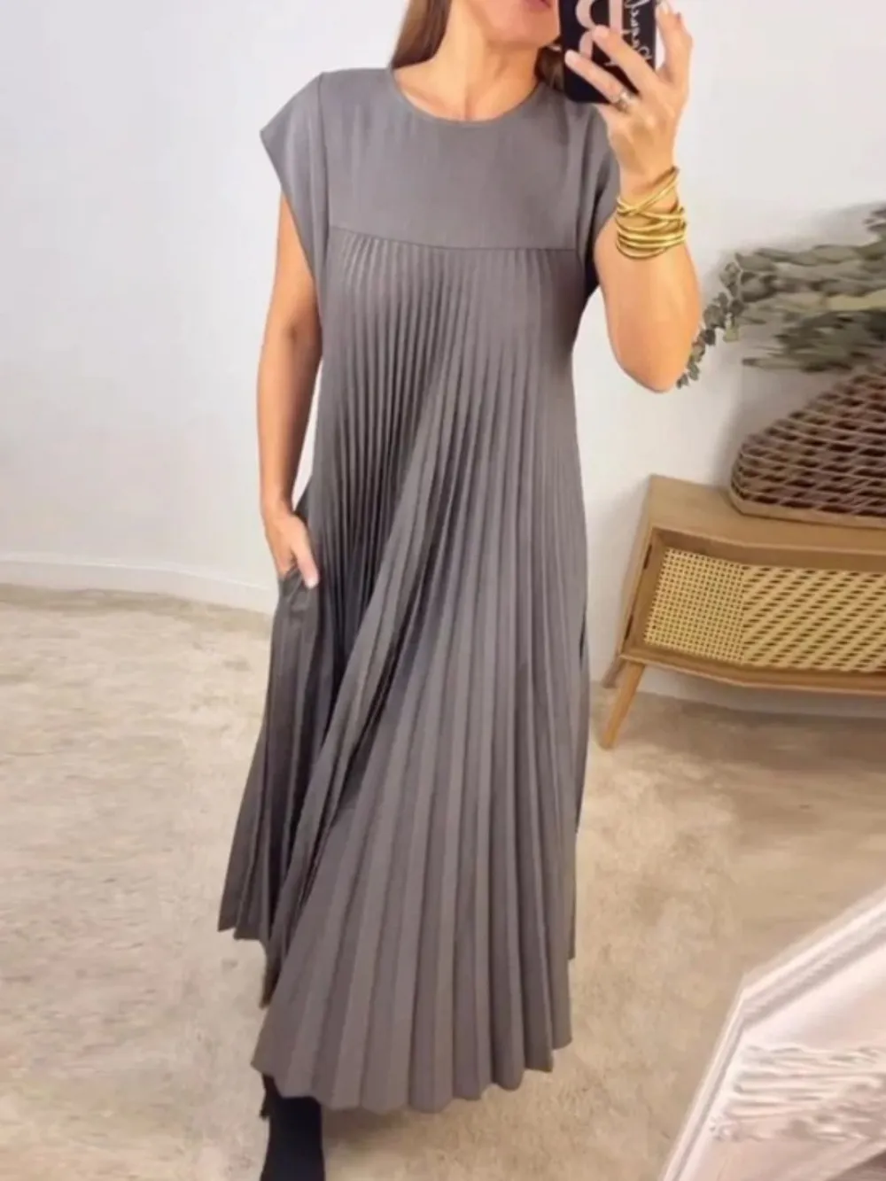 Full Size Pleated Round Neck Maxi Dress Plus Size, image 6