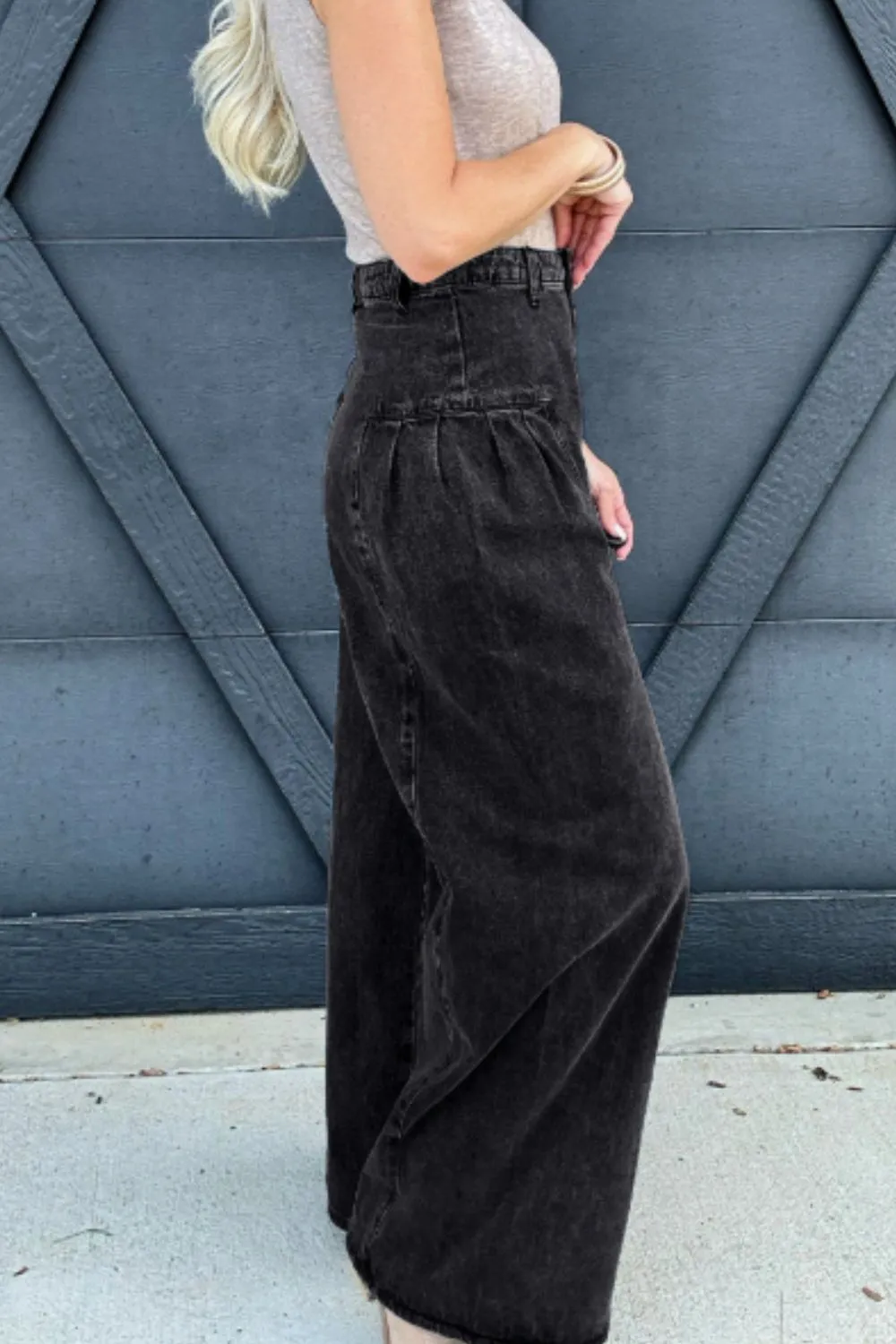 High Rise Wide Leg Jeans with Pockets, image 3