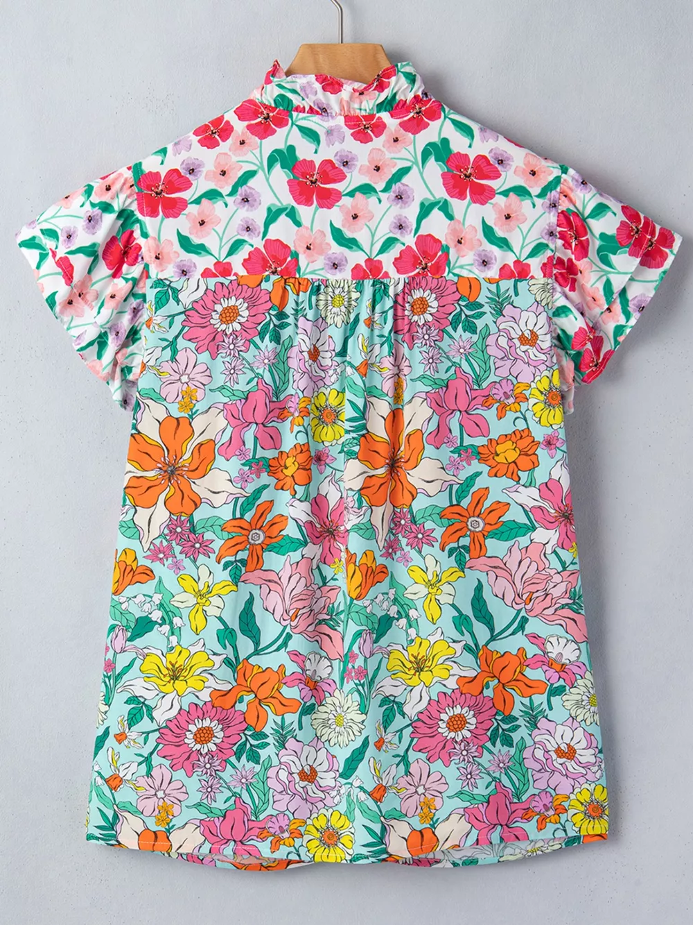 Floral Print Split Neck Button Front Flutter Sleeve Blouse, image 6