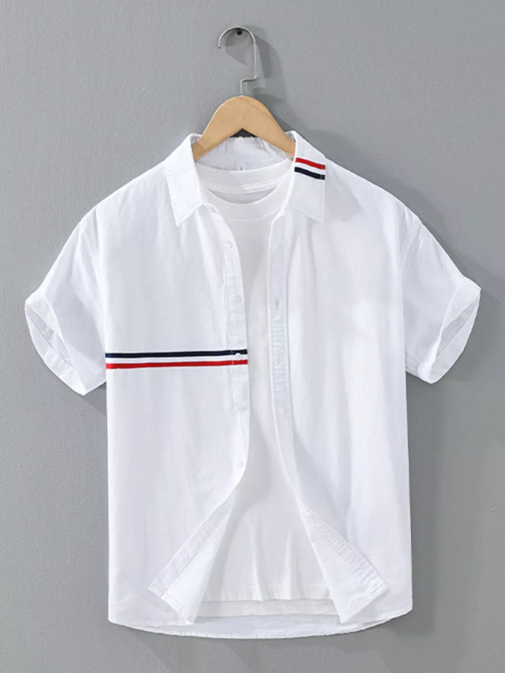 Men's Plus Size Casual Short Sleeve Shirt with Contrast Stripe Detail, image 2