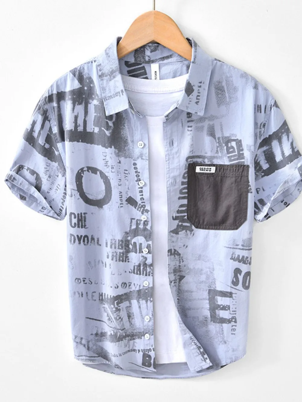 Men's Printed Button Up Short Sleeve Shirt
