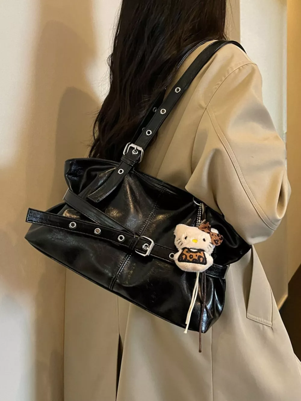Decorative Buckle Shoulder Bag, image 3