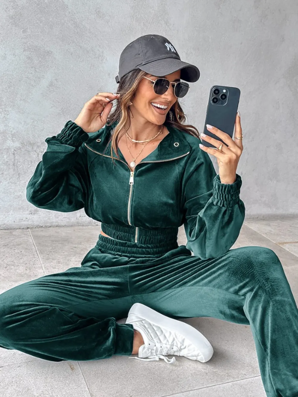 Zip Up Long Sleeve Cropped Top and Joggers Set, image 11