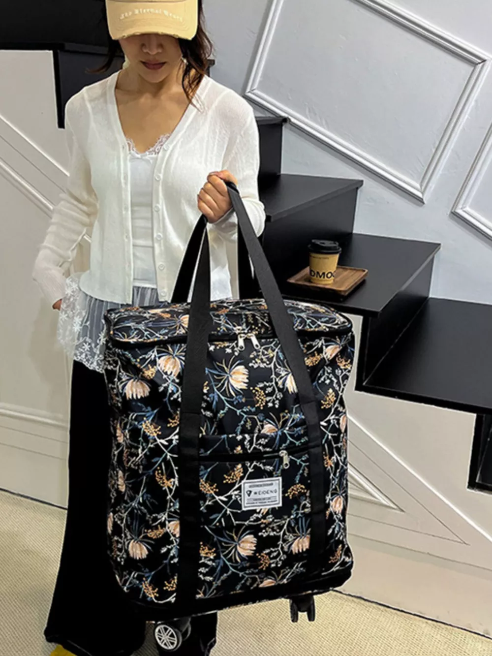 Floral Pattern Rolling Luggage Travel Bag, image 8