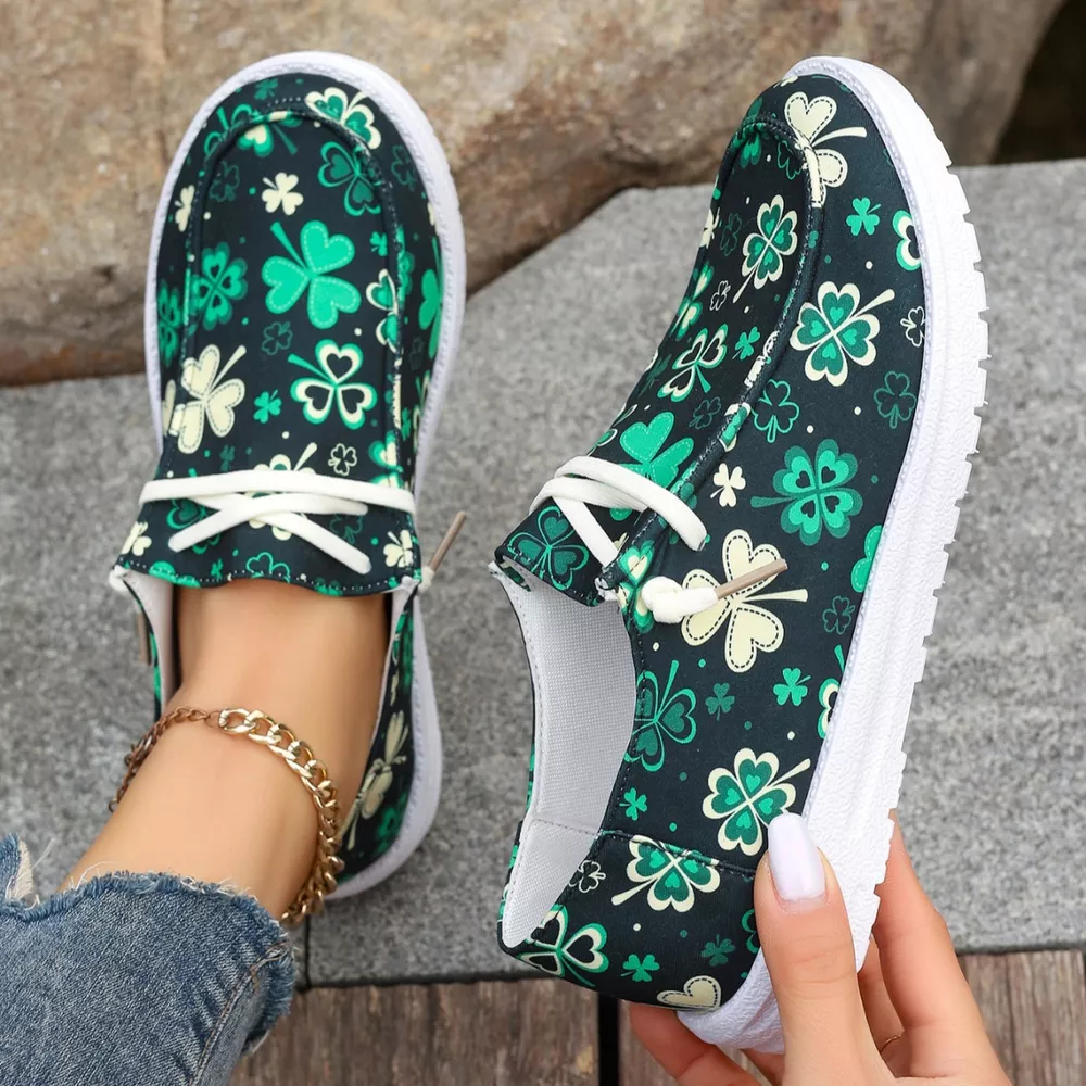 Clover Print Round Toe Sneakers, image 4