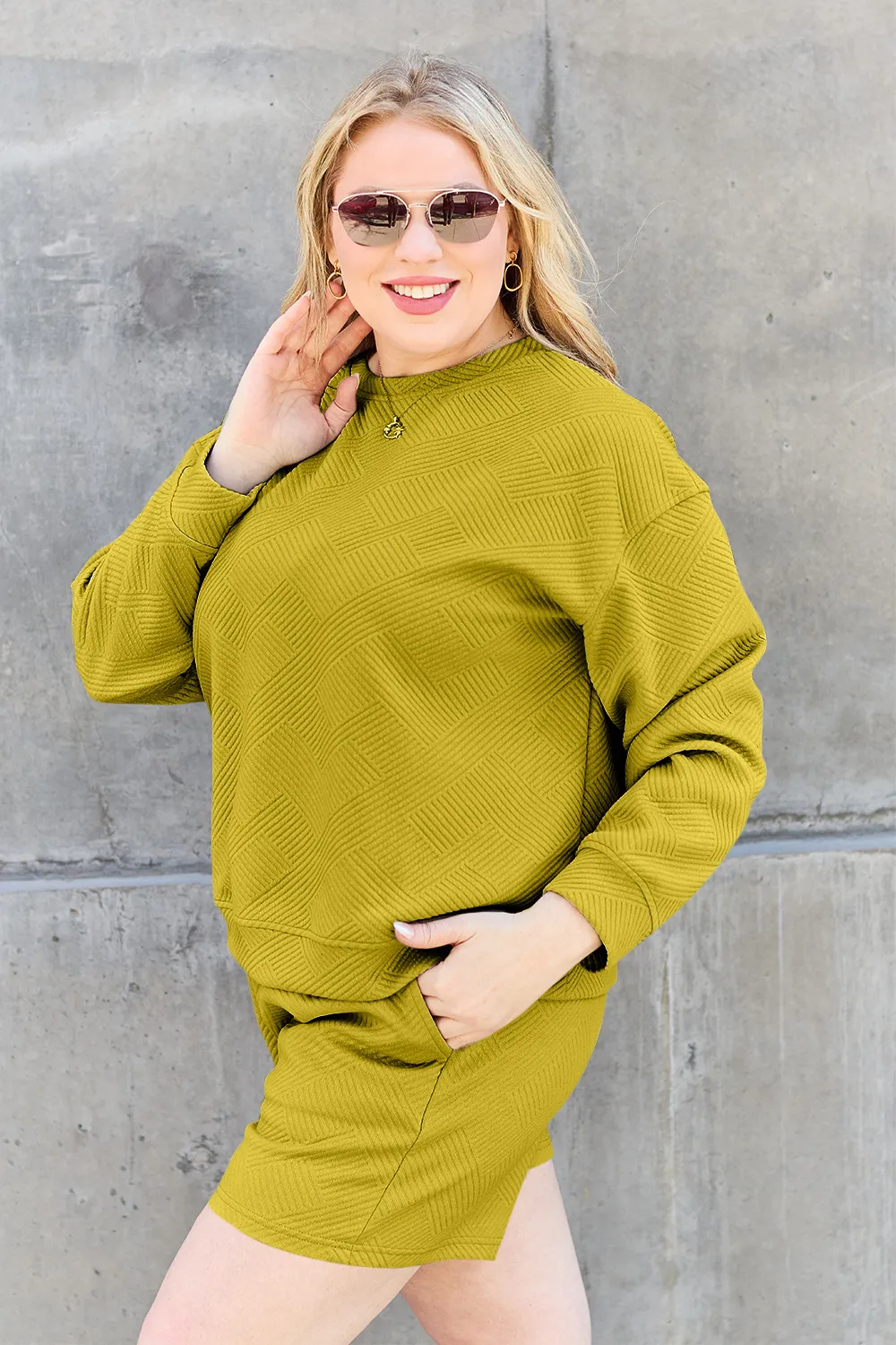 Full Size Texture Long Sleeve Top and Drawstring Shorts Set, image 23