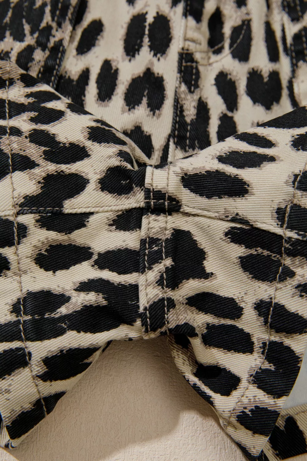 Leopard Print Lace-up Elastic Waistband Mid Rise Denim Shorts, image 9