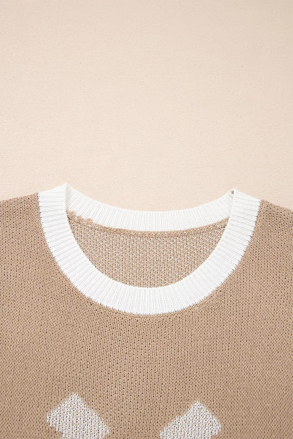 Horse Shoe Pattern Contrast Trim Short Sleeve Sweater, image 7
