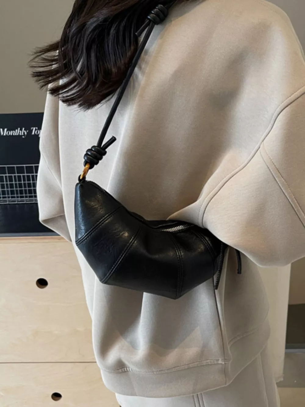 Croissant Shape Crossbody Bag, image 2